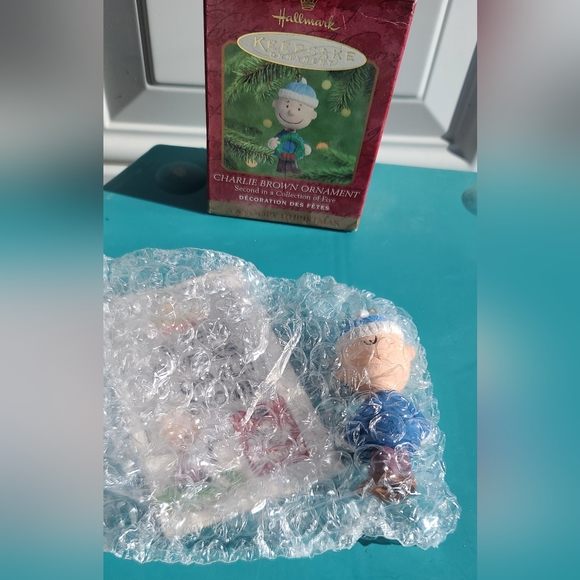 New in box Hallmark Charlie Brown ornament. Snoopy ornament collection - Picture 2 of 3